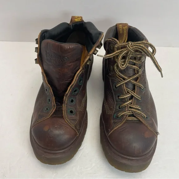 Vintage Dr Martens men’s size 7 Lace up Boots made in England leather - Picture 3 of 8